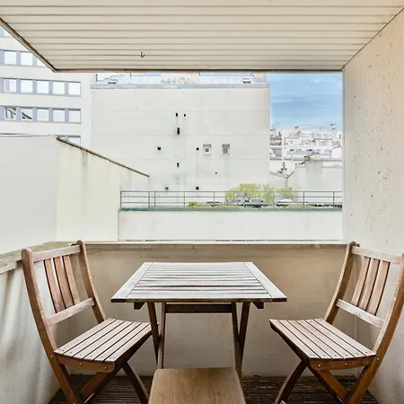 아파트 Quartier Tour Eiffel 4 *